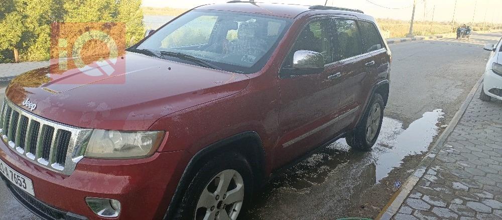 جیپ گراند شیرۆکی